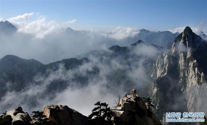 （一带一路·好风光）（9）西岳华山：奇险天下第一山